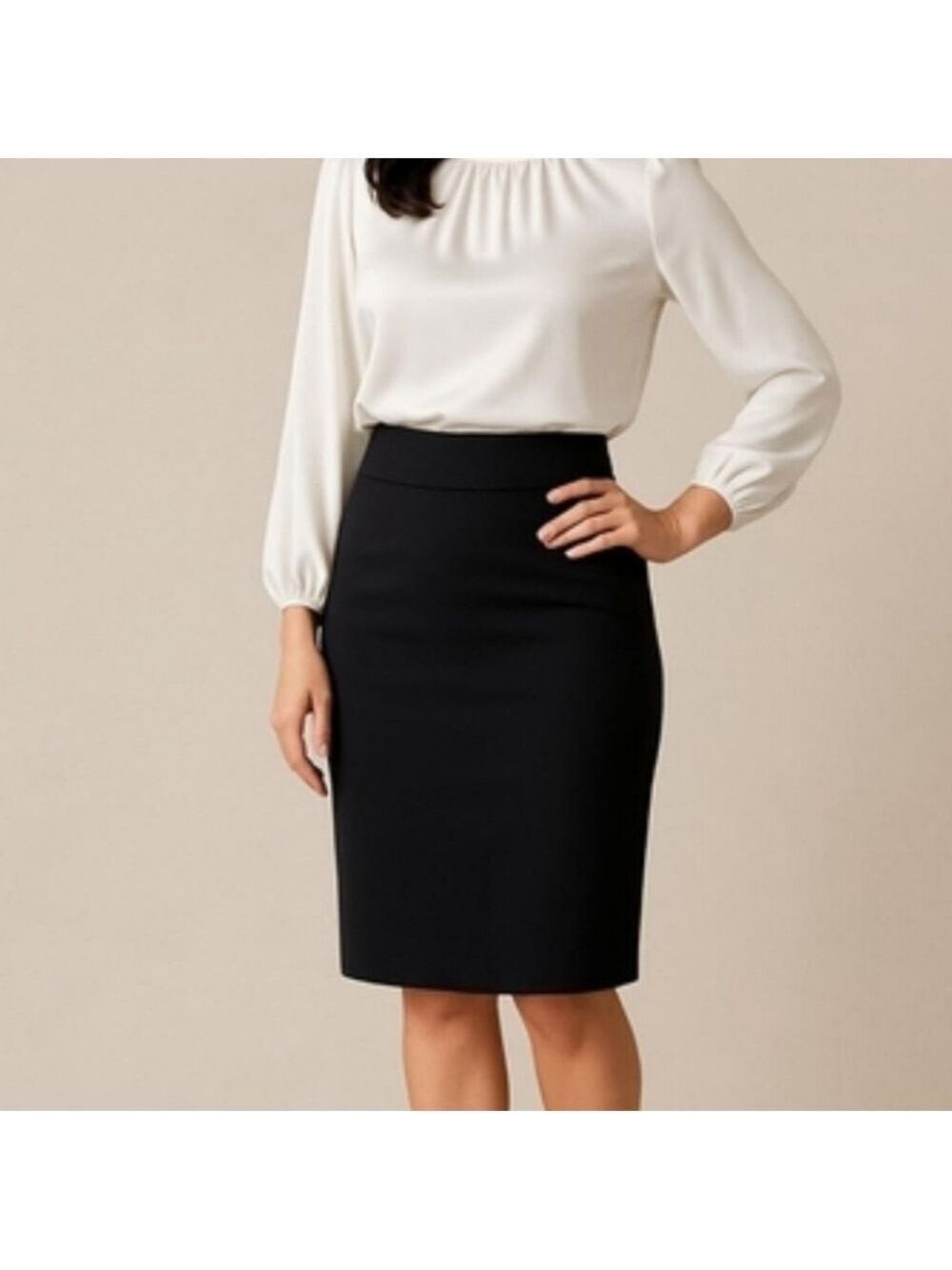 Isaac Mizrahi Black Pencil Skirt – Size 4